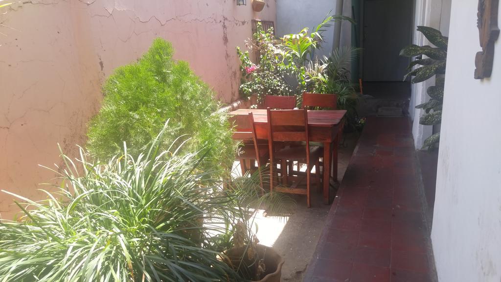 Casa Nica Leon Hostel Zewnętrze zdjęcie